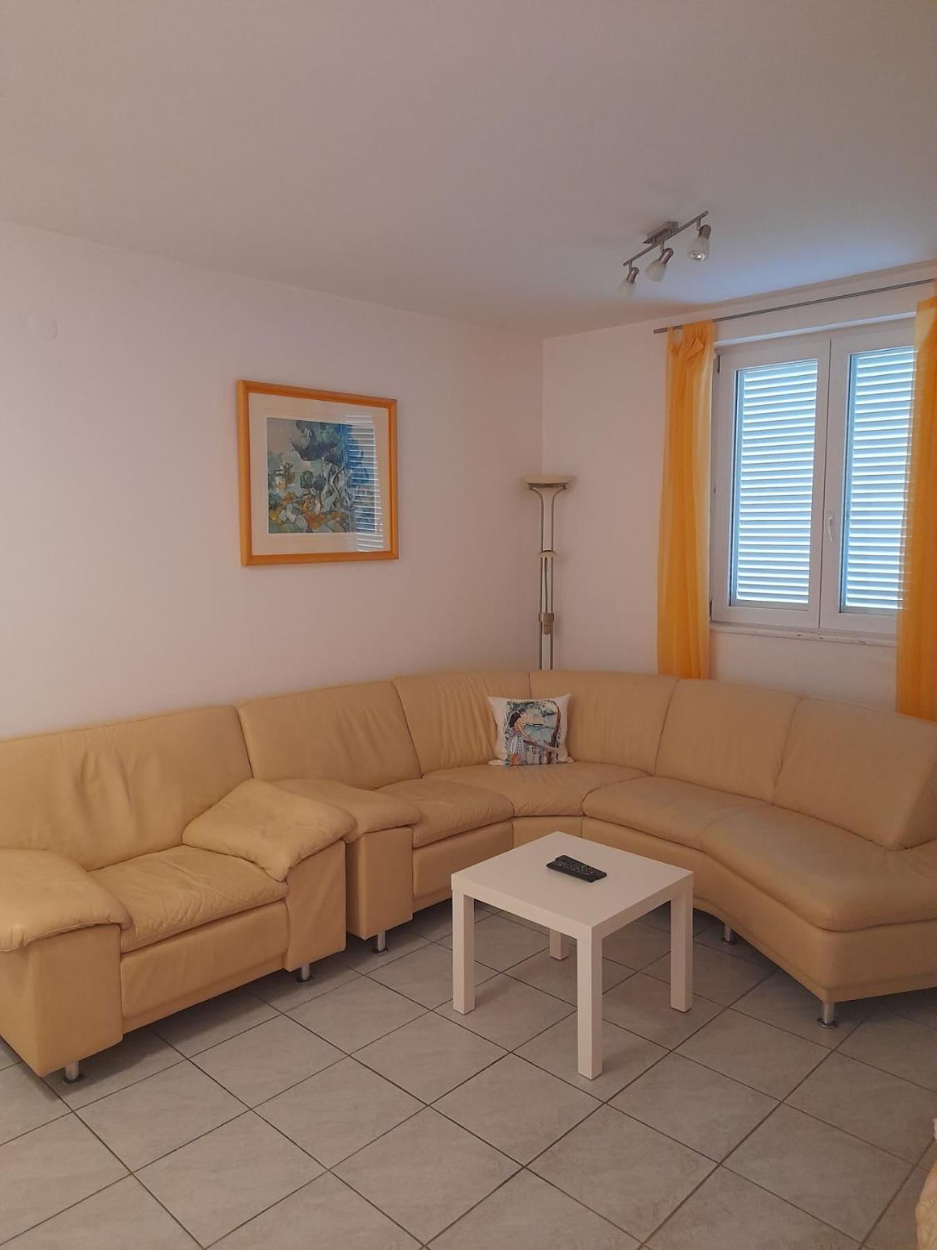 Apartman Snjezana Malinska Eksteriør bilde